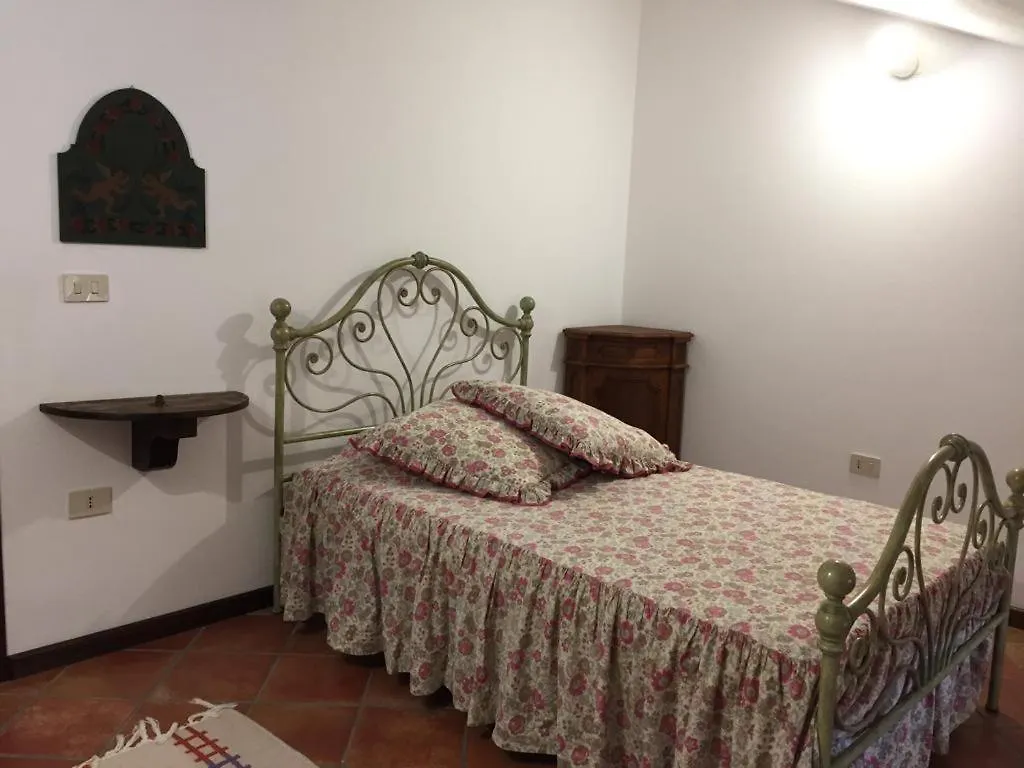 Casa vacanze ampia casa padronale cod IUN P3279 Italia